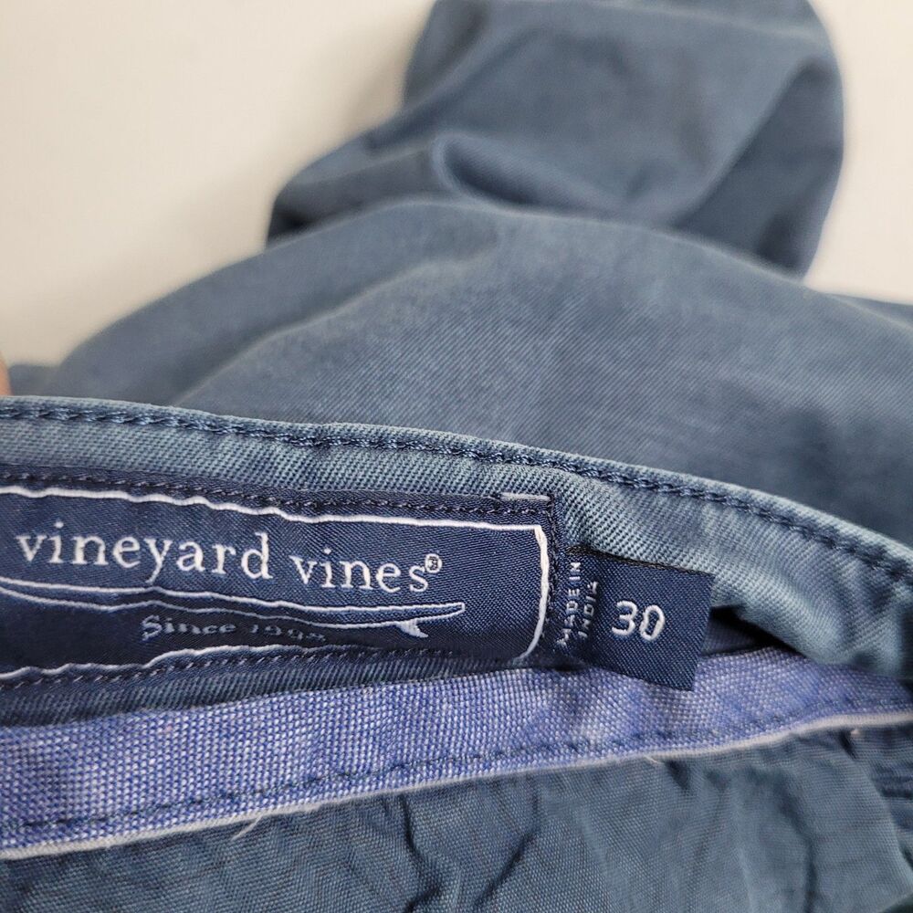 Vineyard Vines size 30 men shorts distressed pockets zip button - Picture 6 of 7